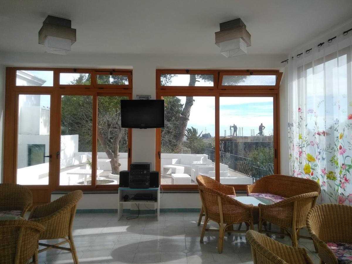 סטרומבולי Villa Petrusa מראה חיצוני תמונה