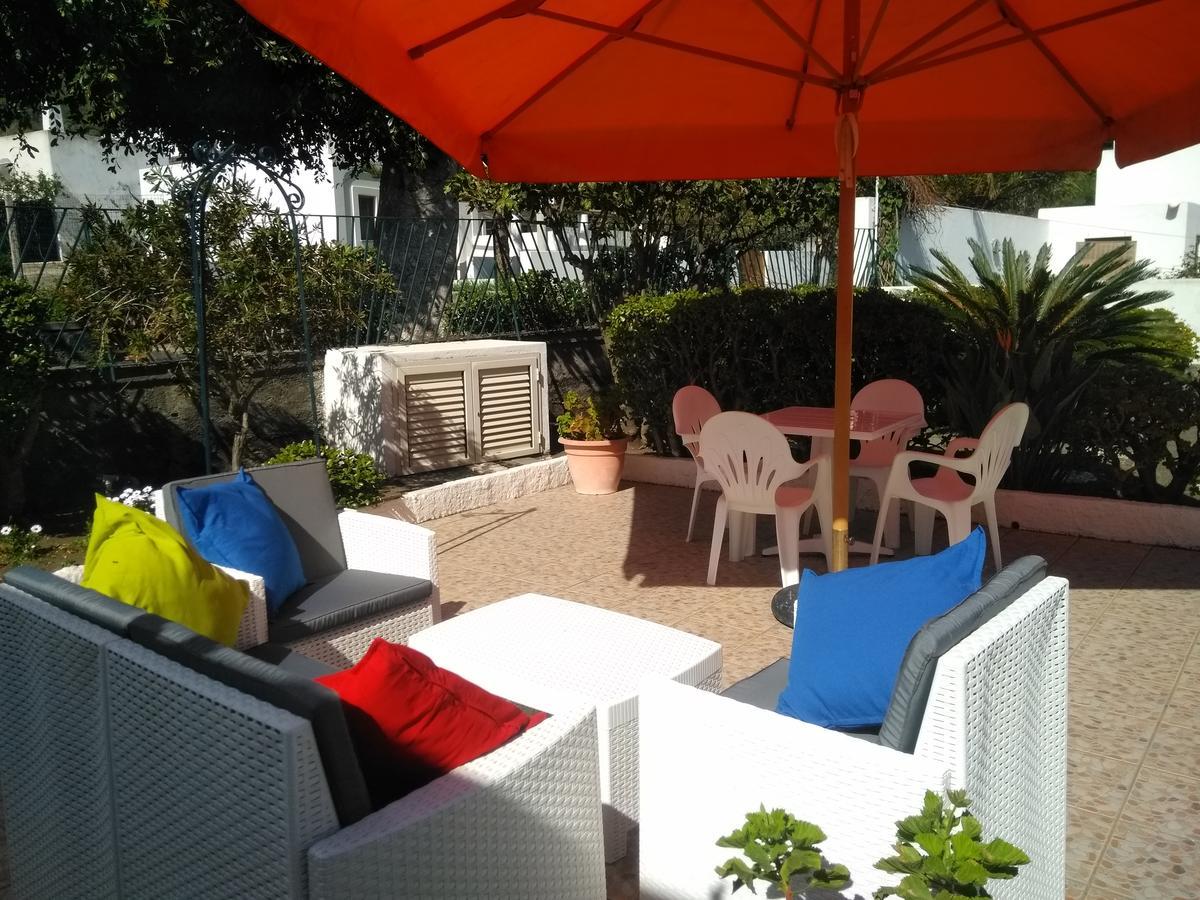סטרומבולי Villa Petrusa מראה חיצוני תמונה